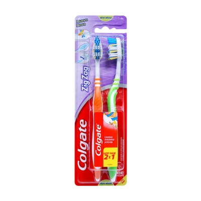 Cepillo Dental Colgate Triple Acción Xtra Alcance 2 Und/Paq